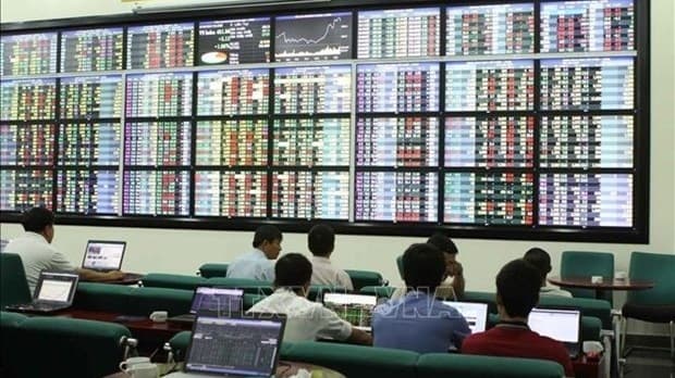 Foreign Paper Hails Vietnam as Economic Success Story