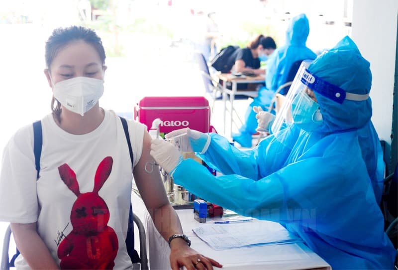 Viet Nam vaccinates over 1.8 million adolescents