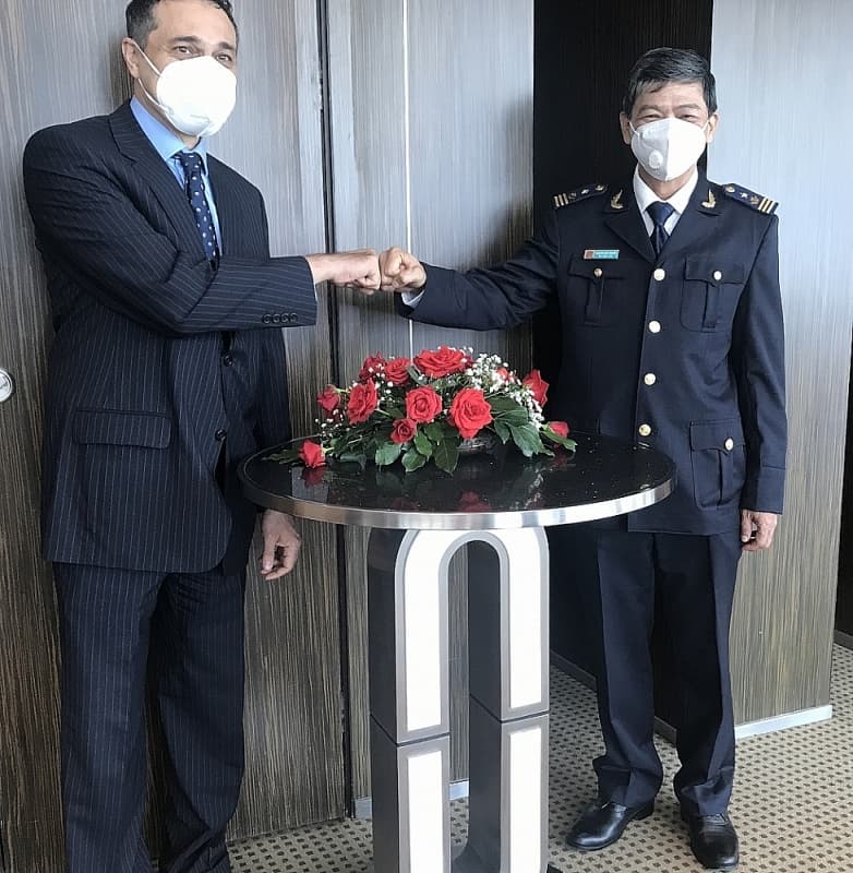 Ho Chi Minh City Customs conducts online dialogue with the Canadian business community
