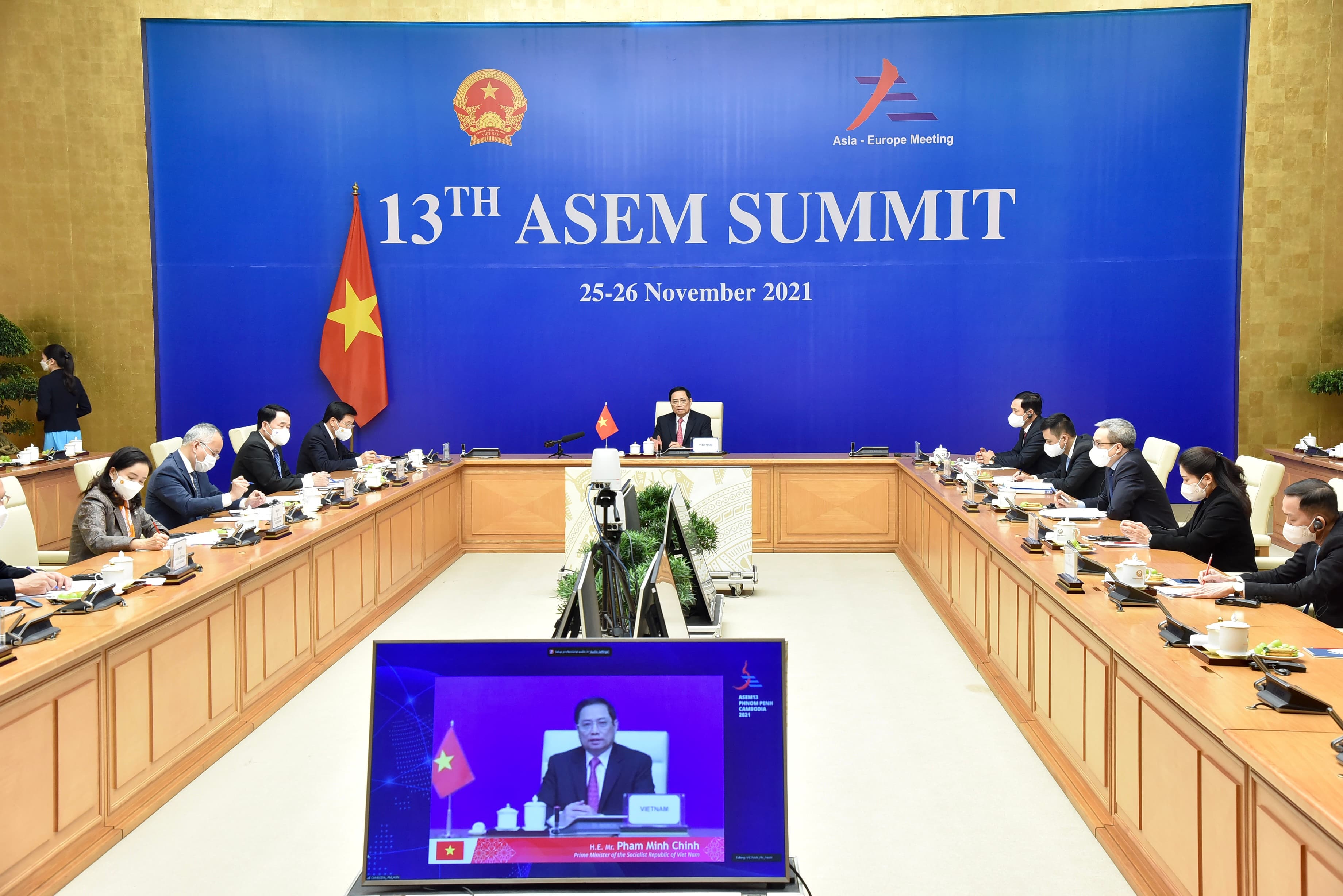 PM calls for equitable access to COVID-19 vaccines at ASEM Summit