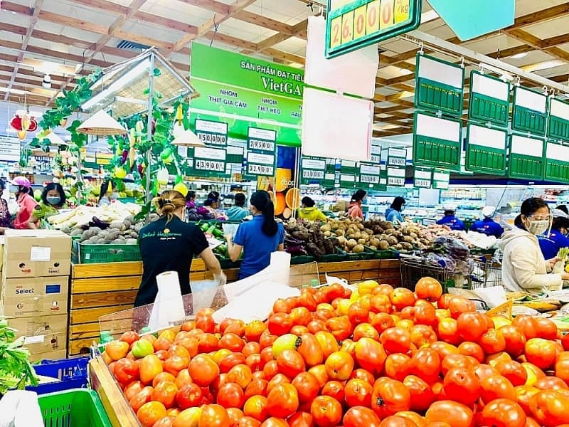 Carrying out price administration in careful, flexible and proactive manners