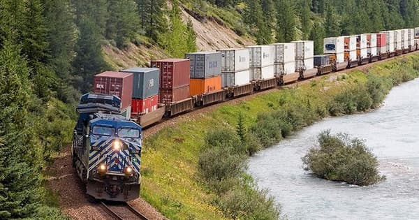 International rail freight transport reports double-digit growth in 2021