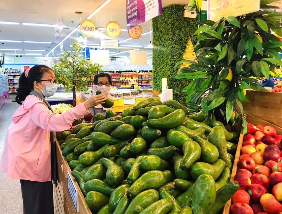Vietnam's economic outlook for 2022: Three challenges ahead