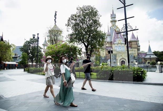 Tourism firms suggest maintaining “flexibly, safely adapting to pandemic” motto