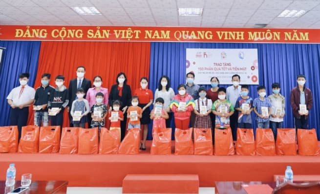 Generali Supports 500 Orphans Impacted by Covid-19 Via Volunteering and Fundraising Activities before 2022 Lunar New Year