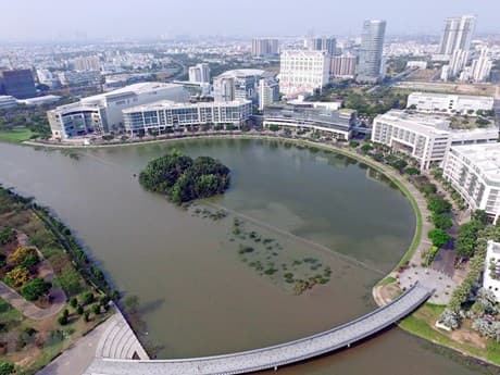 HSBC commits to arranging US$12 billion to green Viet Nam