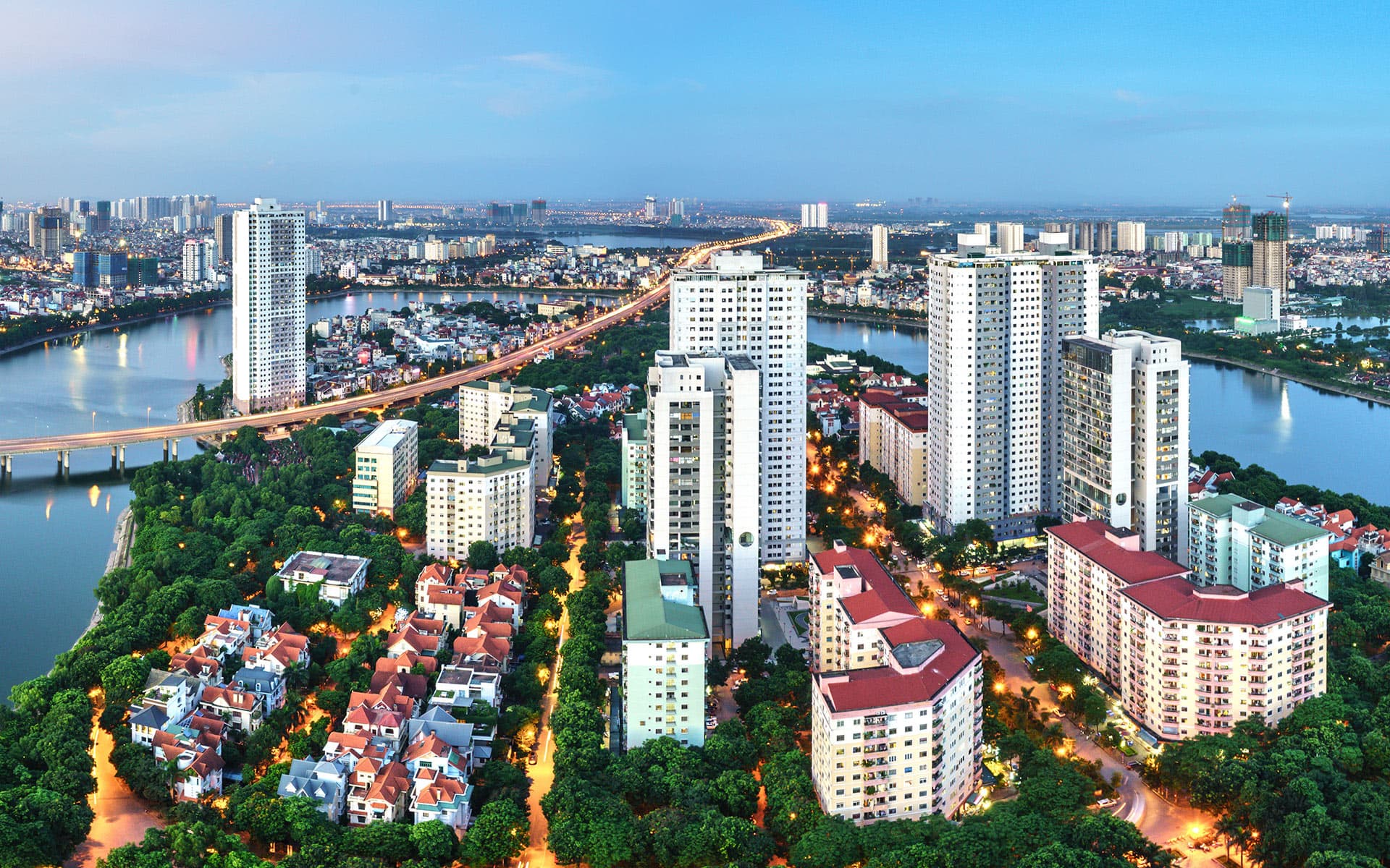 HSBC Vietnam commits to arranging US$12 billion to green Vietnam