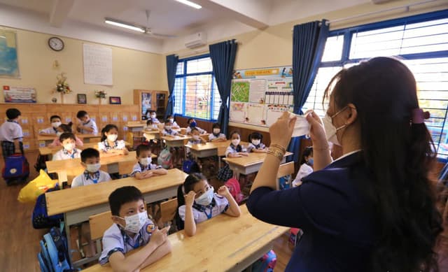 More than one million pupils return to schools in HCMC