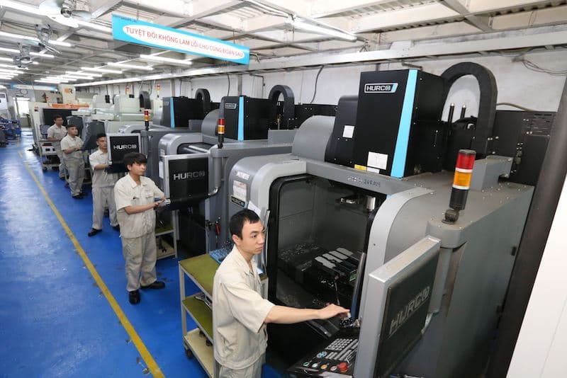 Hanoi ready to assist businesses in developing supporting industries