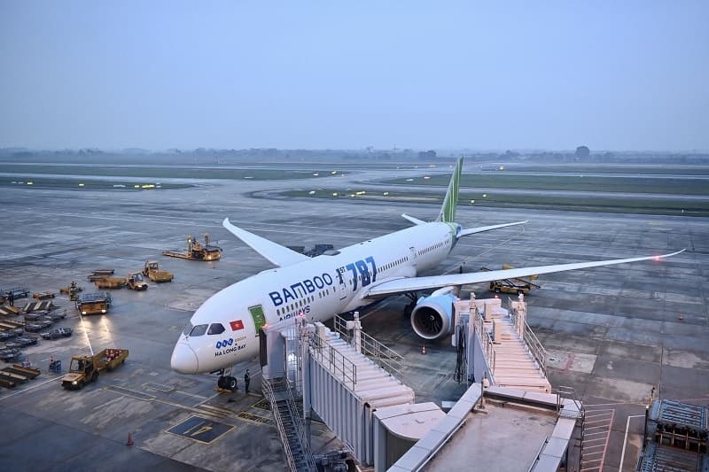 FLC sponsors to evacuate Vietnamese in Ukraine on all Bamboo Airways flights