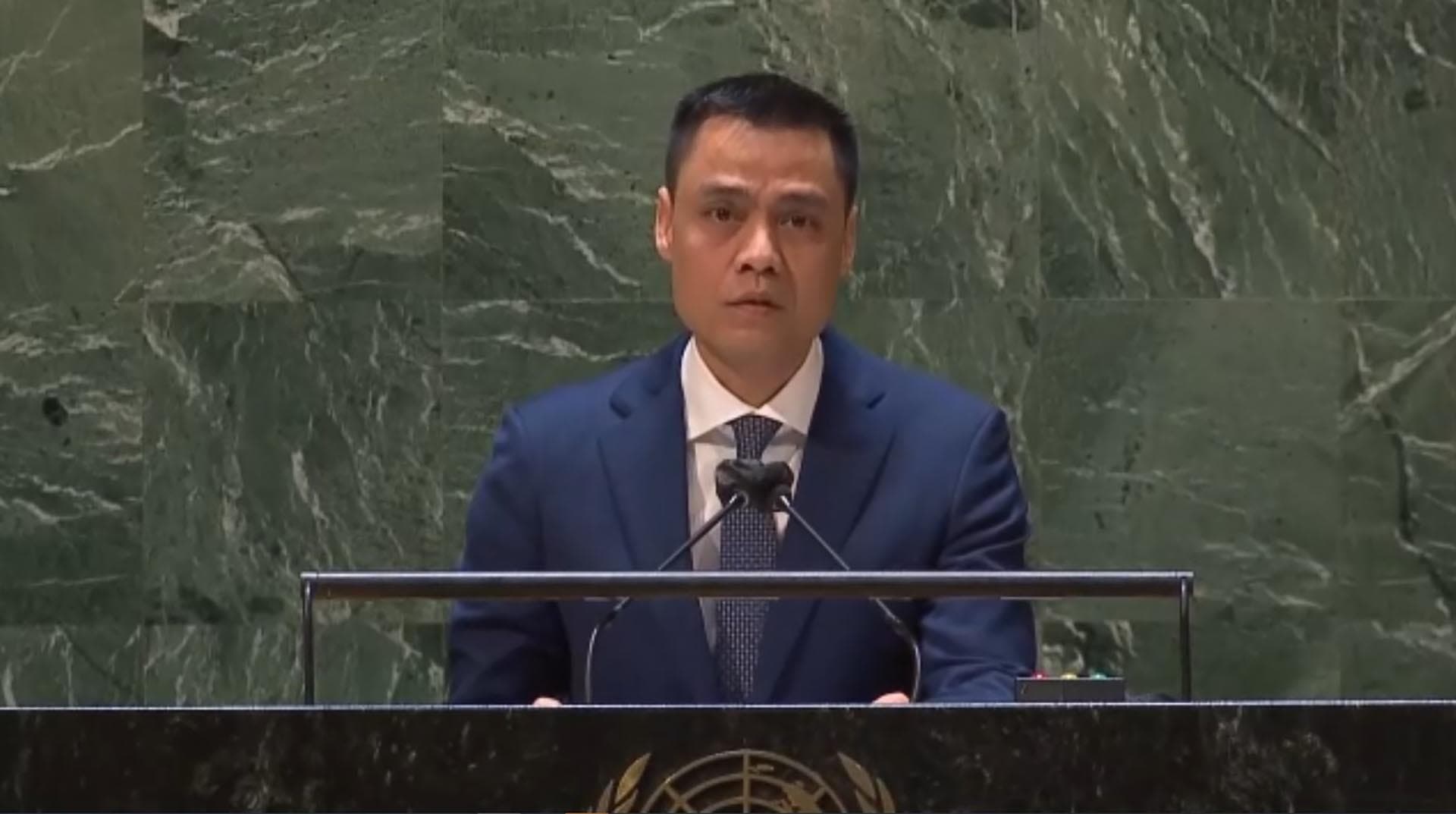 Vietnam willing to join humanitarian efforts for Ukraine