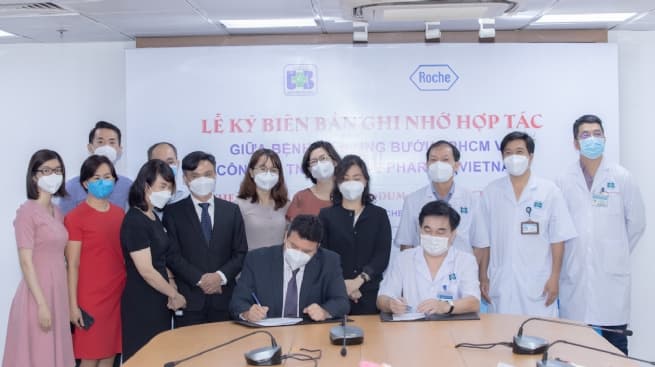 Roche Pharma Vietnam and HCMC Oncology Hospital Continue to Improve Cancer Diagnosis and Treatment Capacity in Vietnam