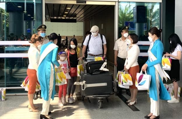 Da Nang welcomes first int'l flights as Viet Nam fully revises tourism