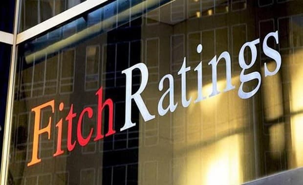 Fitch rates Vietnam at “BB”, with positive outlook