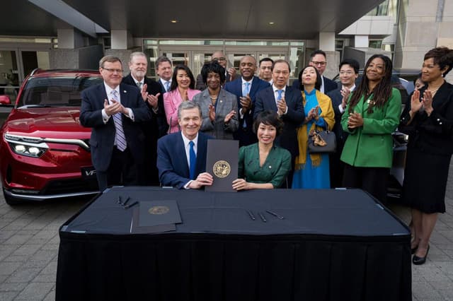 Vinfast to build electric vehicle and battery manufacturing factory in North Carolina