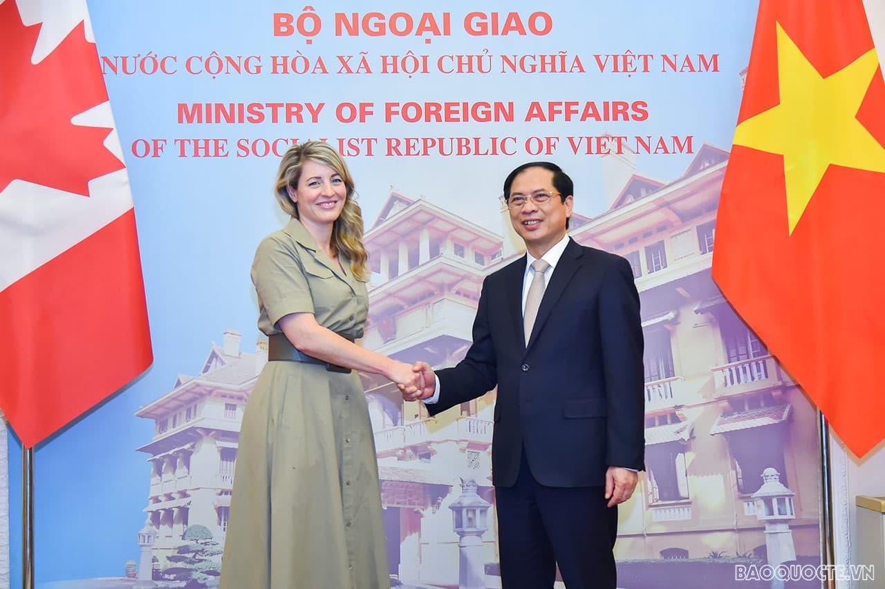 Canada attaches great importance to relations with Viet Nam: Foreign Minister Mélanie Joly