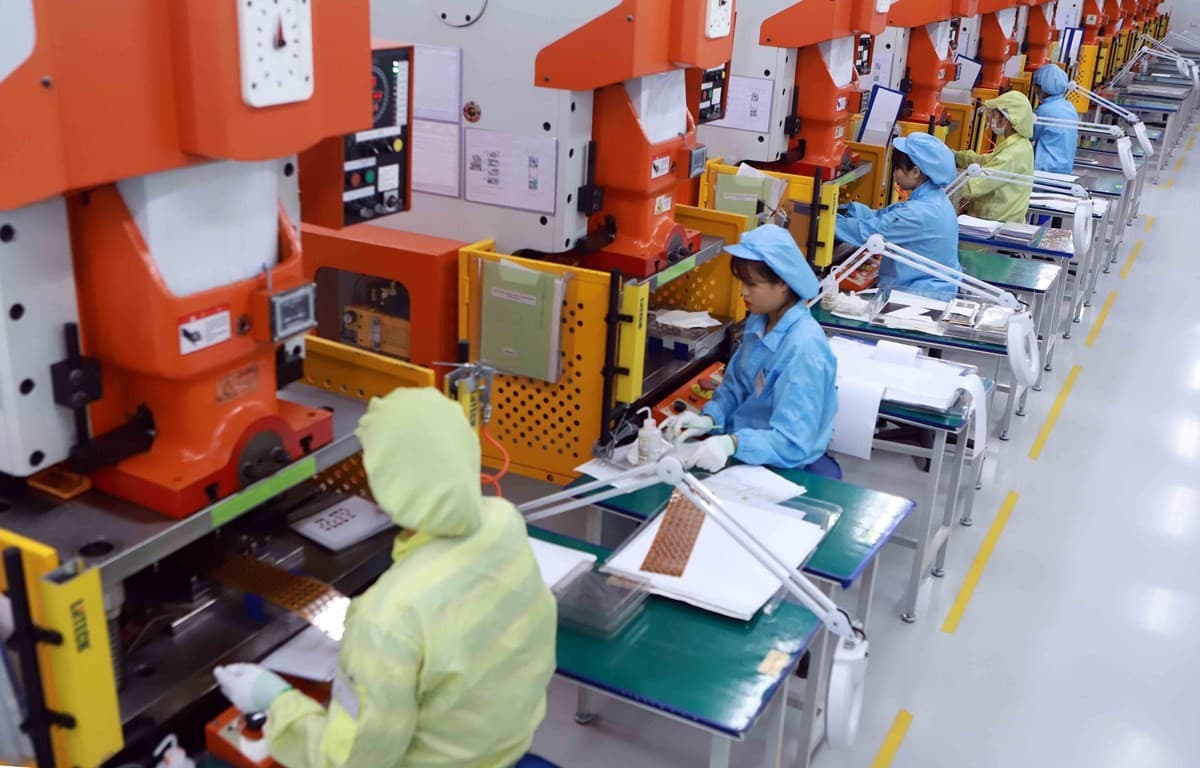 Thai securities firm advocates increasing investment in Viet Nam