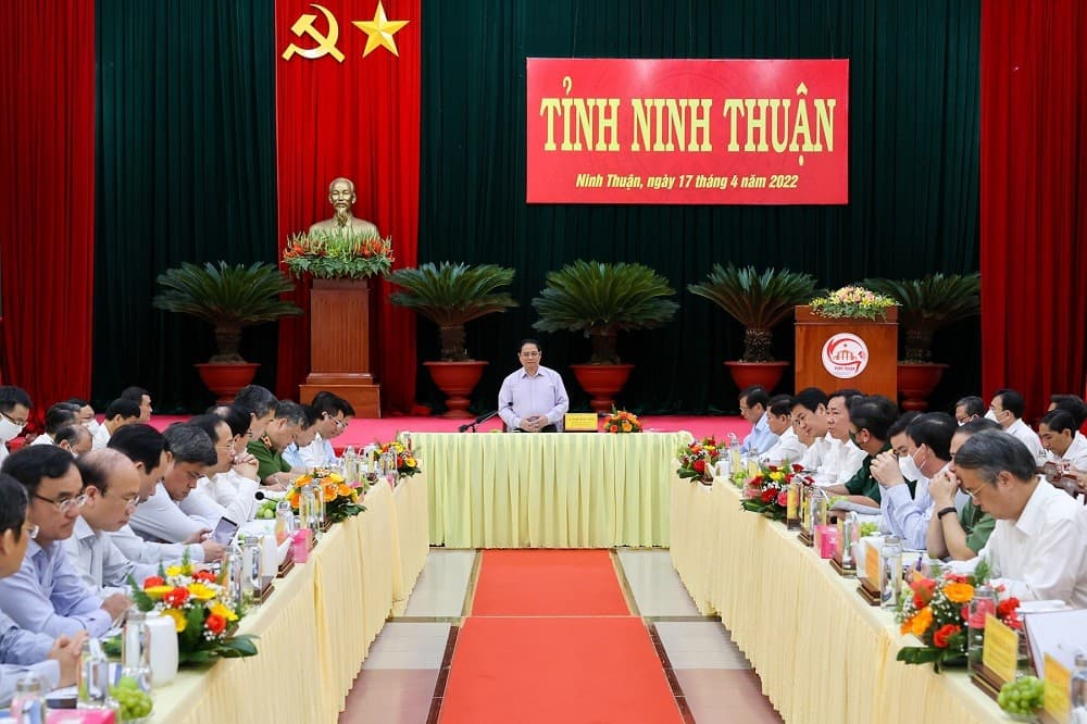 Prime Minister: Ninh Thuan holds great potential for further growth