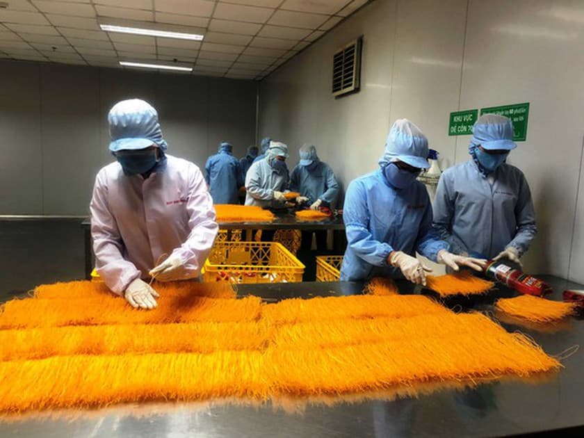 Enterprises find more markets to adapt to new normal phase