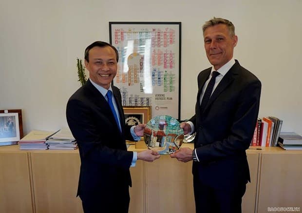 Viet Nam, Denmark seek ways to enhance cooperation