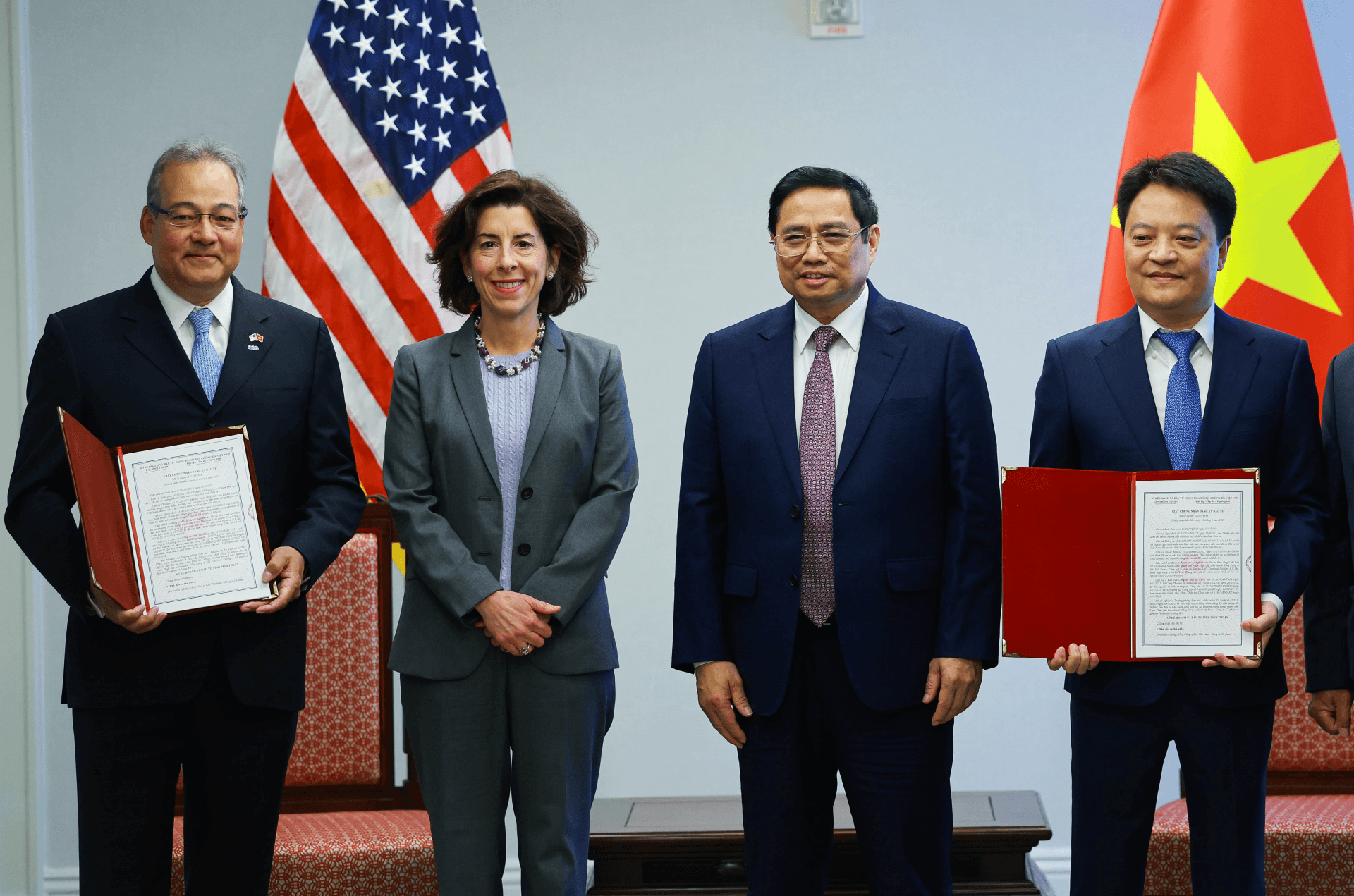 AES Corporation and PV Gas push ahead with Son My LNG Terminal