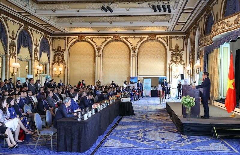 Vietnam, US look to boost economic cooperation