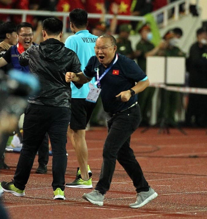 Viet Nam’s SEA Games men football championship makes RoK headlines