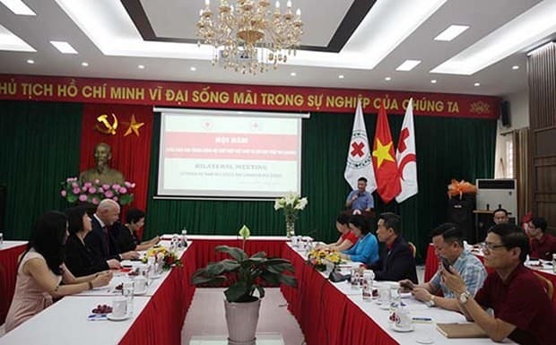 Vietnam, Canada red cross societies to support each other in humanitarian activities