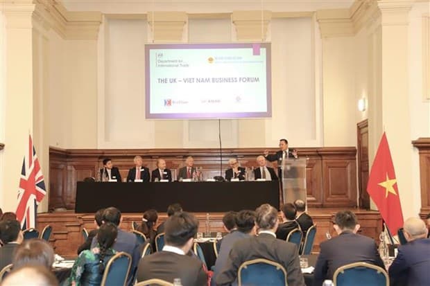 Vietnam, UK strive to lift trade and investment relations