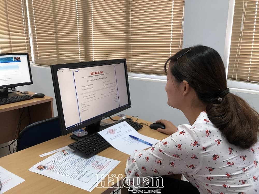 Vietnam Customs School launches training course on customs declaration and risk prevention