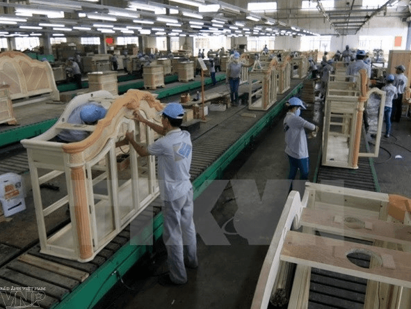 Domestic firms to receive consultations on wooden furniture export to Canada