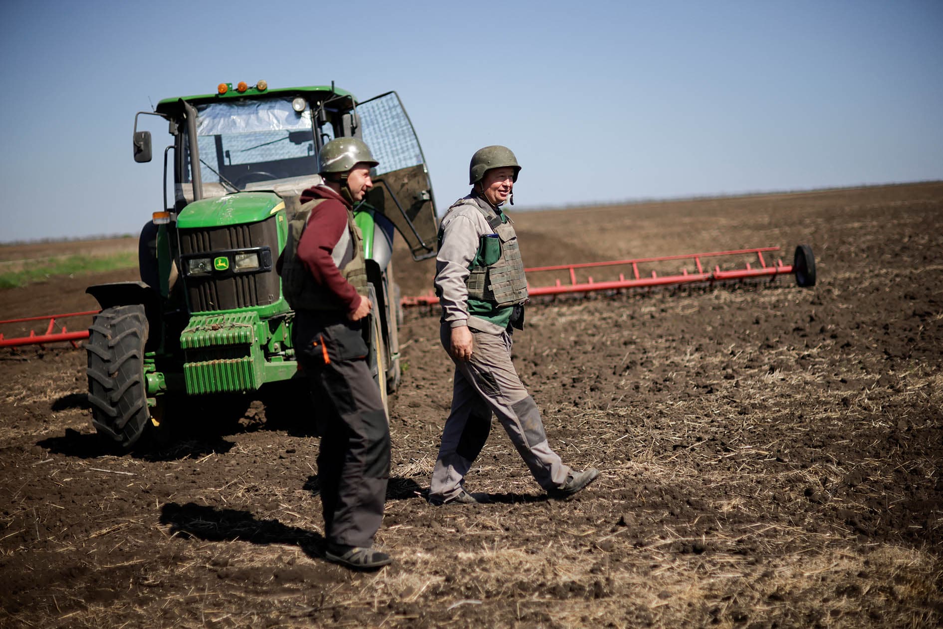 What caused the food crisis to deteriorate?