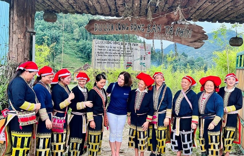 Australia to provide long-term support for Lao Cai