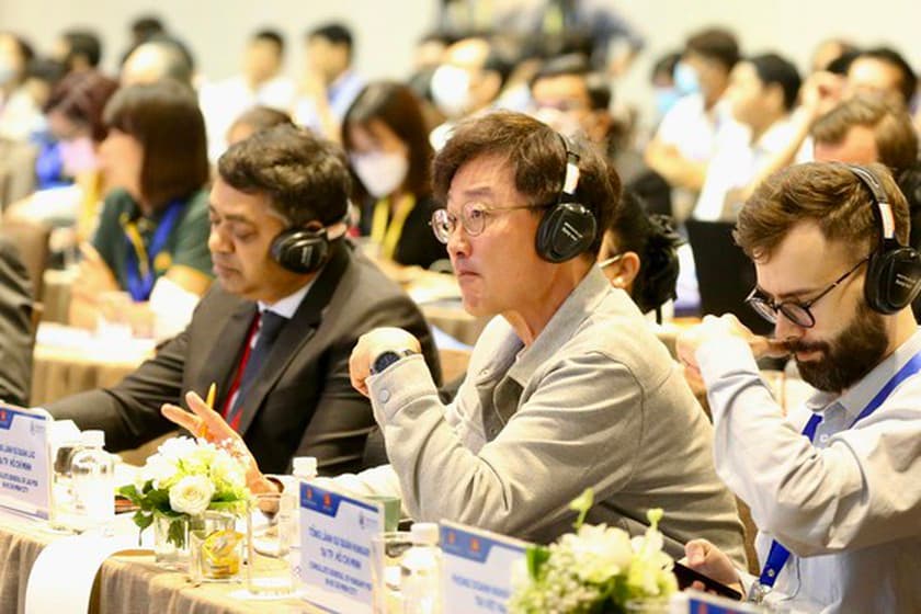 Capital, real estate markets need to become transparent