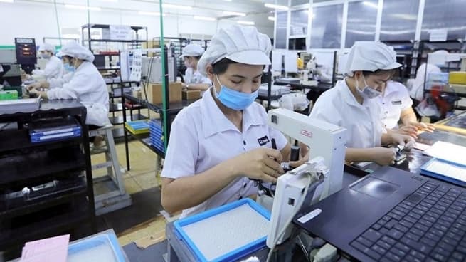 Vietnam Needs to Fine-Tune Its Foreign Investment Attraction Policy