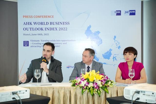 AHK survey: 93% of German companies continue investment in Viet Nam