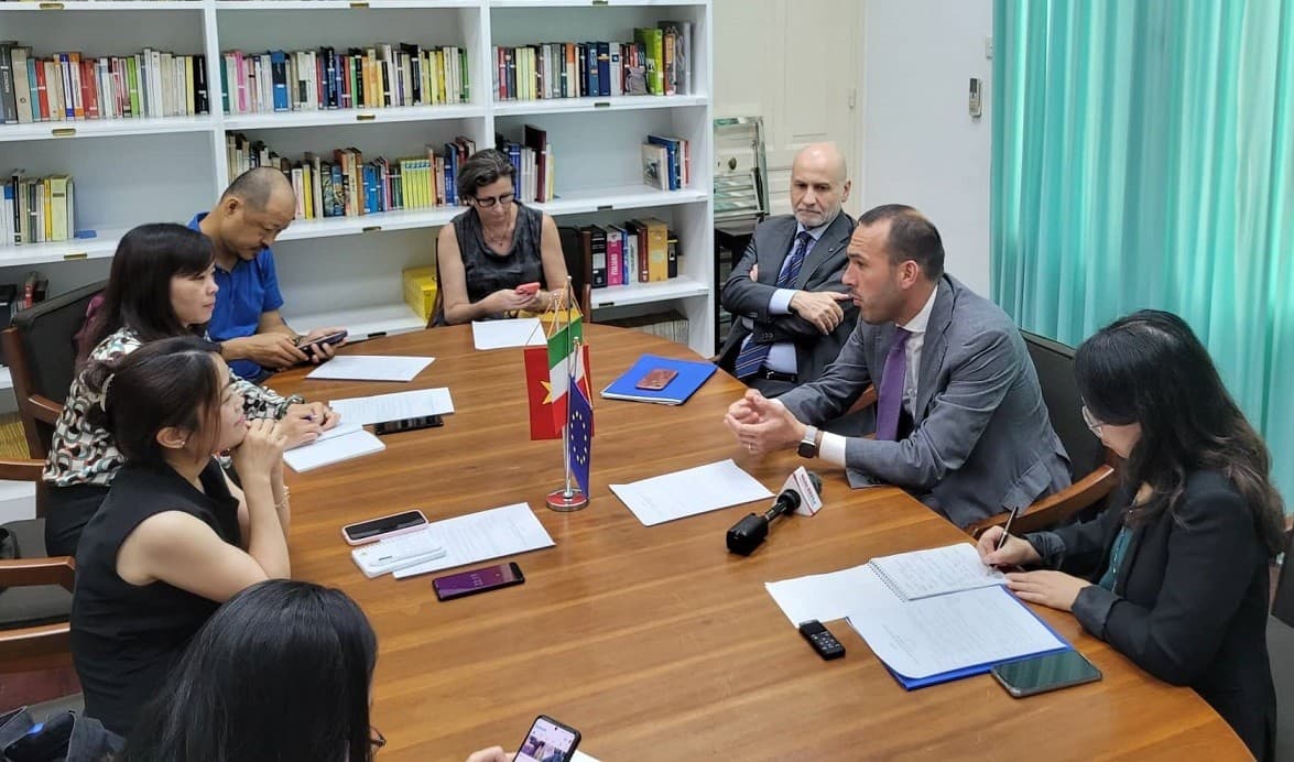Italy considers Vietnam a strategical political partner in the region: Official