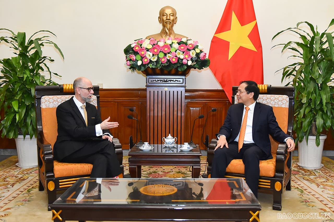 Canada regards Vietnam as one of its important partners in the region: Ambassador