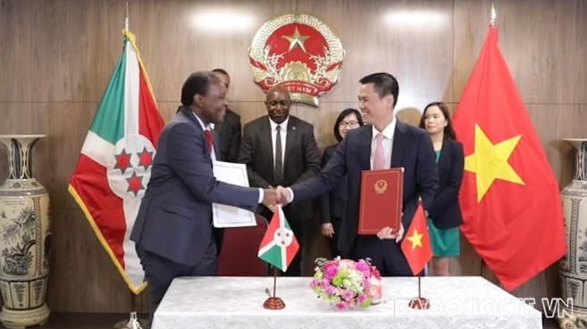 Vietnam, Burundi sign agreement on visa exemption