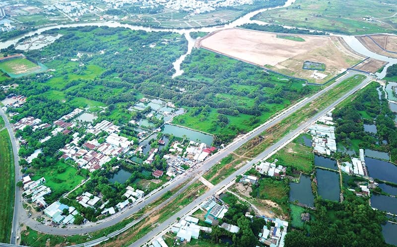 Outskirts more viable for real estate plans