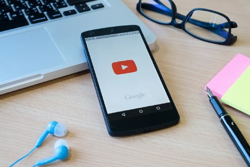 YouTube Shorts touts 1.5 bn users, taking on TikTok