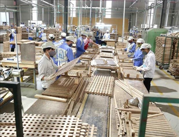 Vietnam, Malaysia partner in promoting timber trade