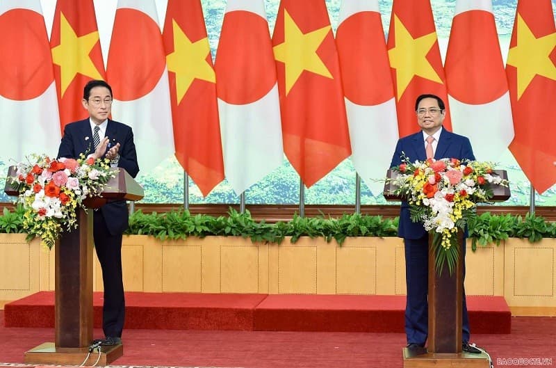 Reception of the Head of the Government on an official visit