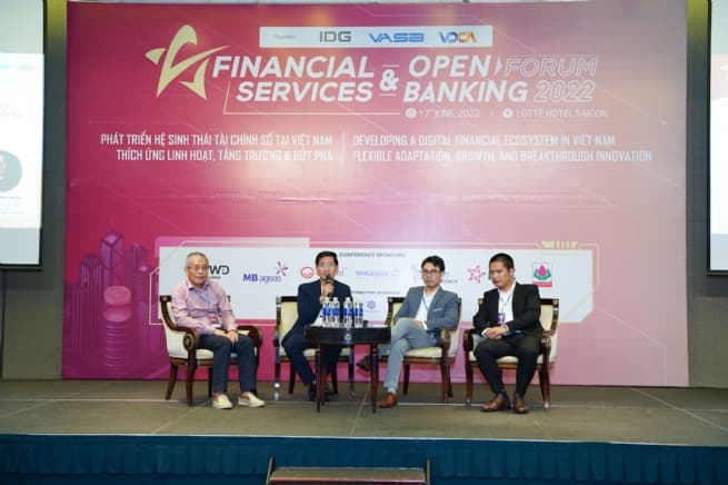 Digital Banking Ecosystem: Long-Term Development Approach