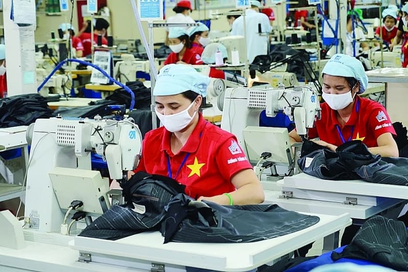 Exports to face difficulties in second half of year