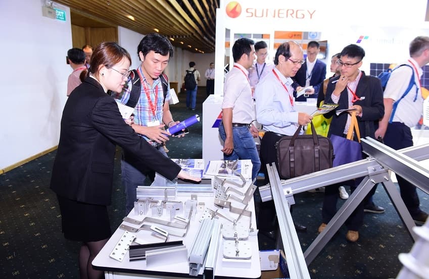 Leaders register for renewable energy event