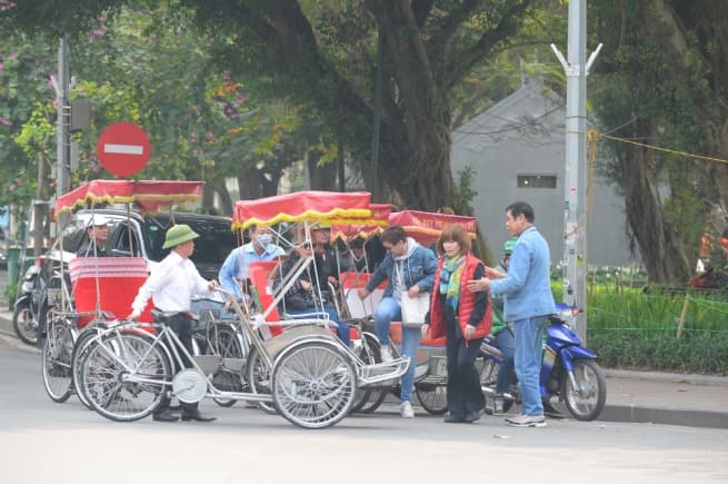 Hanoi Welcomes More Than 8.6 Mln Tourists in First 6 Months
