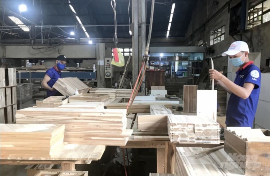 Vietnam's wood exports decrease as inflation increases