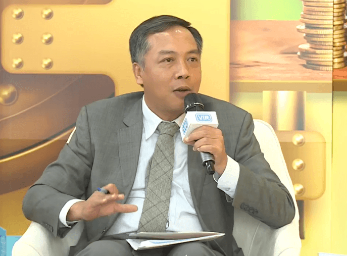 Experts shed light on managing personal investments in a flexible environment