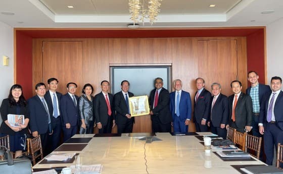 HCM City calls for US investment in financial, infrastructure sectors